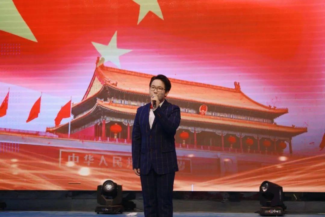 经常化妆的人突然不化妆了，为什么看起来气色很差呢？游戏画面