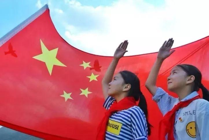 运动鞋穿鞋带方法是什么？