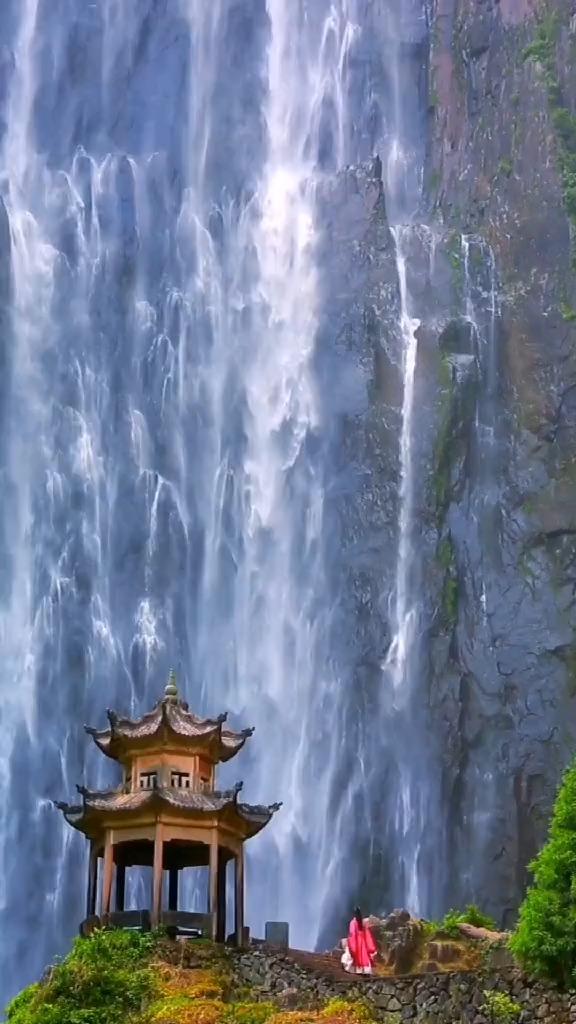 蜘蛛侠重制版怎么设置中文游戏画面