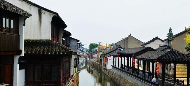 江西古村跑代表队霸气喊话：明年又有冠军牛，我们还来牵走